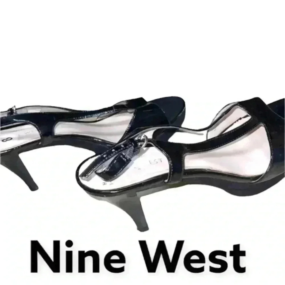 NINE WEST STRAPPY HEELS